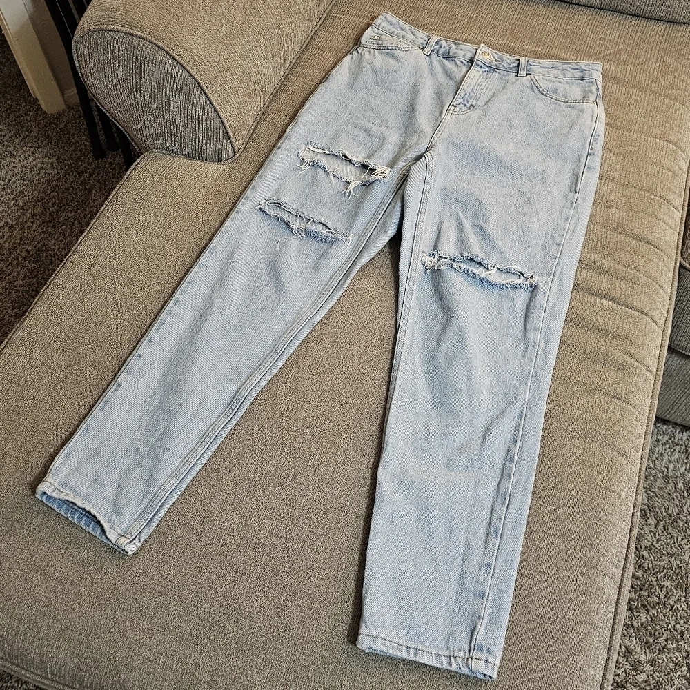 Topshop Mom Distressed Light Wash High Rise Casual Denim Jeans Size 30